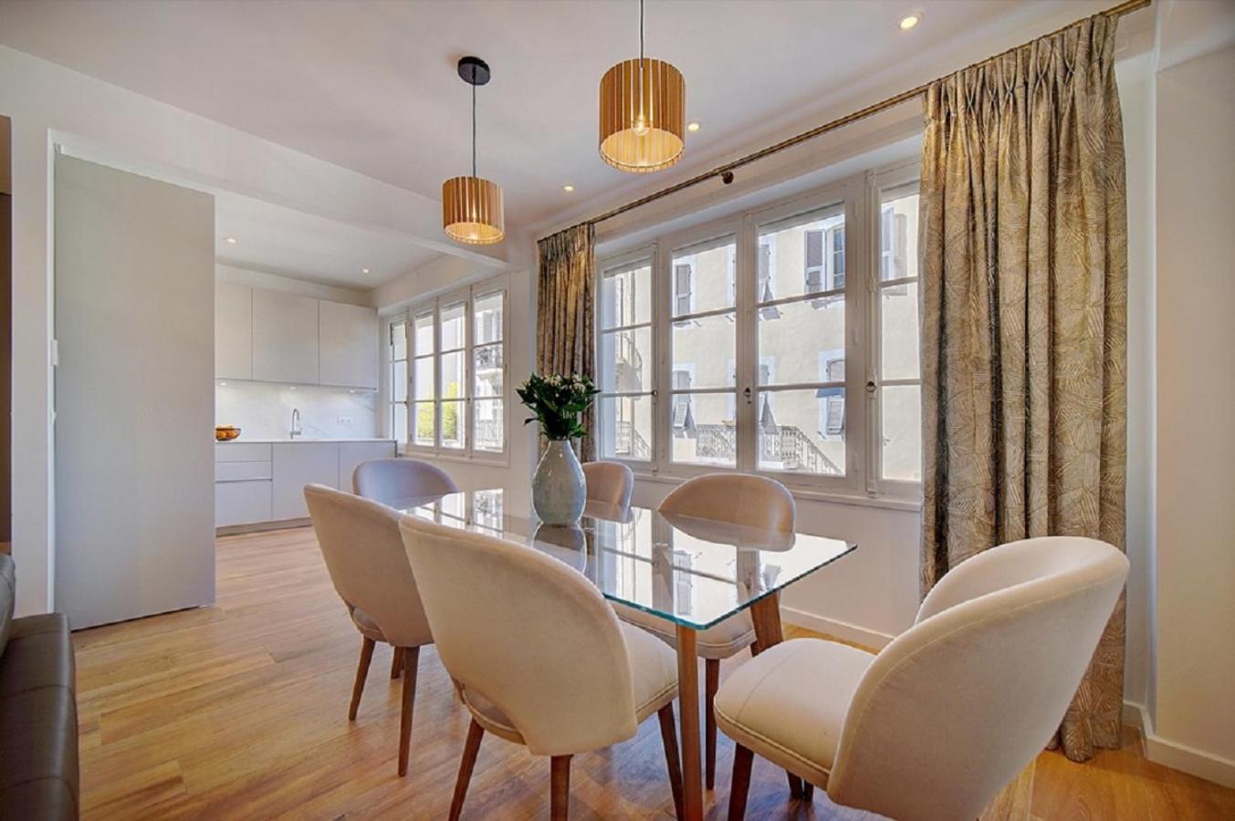 Magnifique 3 Pieces Renove Cannes Centre 'Banane' Avec Veranda ! A2B88 Bagian luar foto